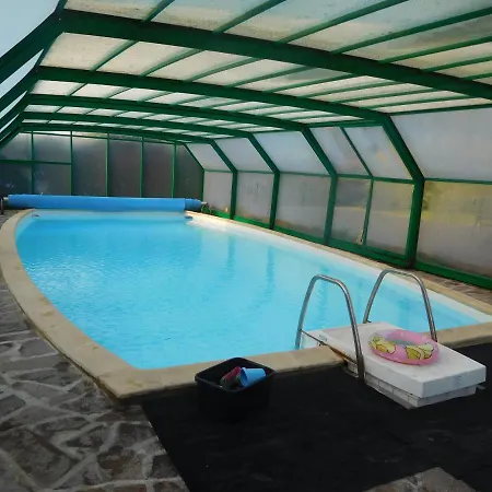 ベッド・アンド・ブレックファスト Chambres A La Campagne Avec Piscine *